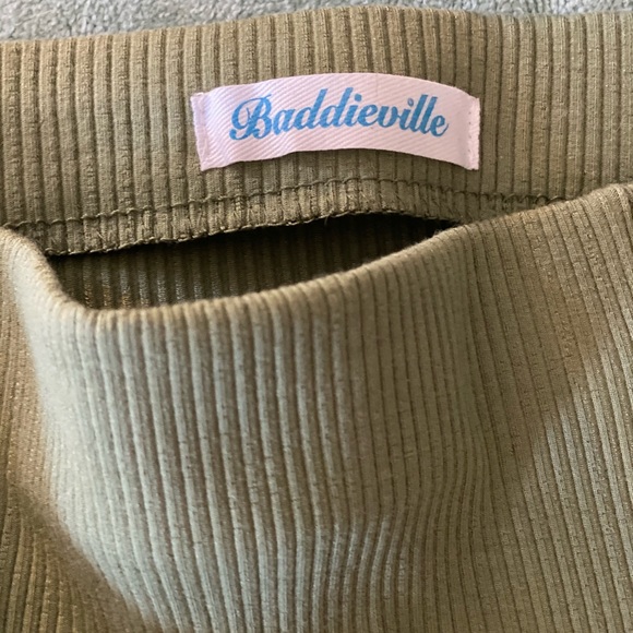 🍒SOLD🍒 NWOT Baddieville Matching Skirt Set✨ - Picture 4 of 7